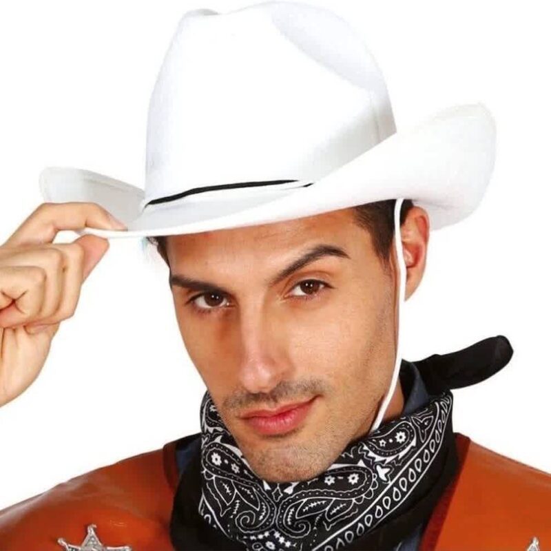 Chapeau blanc de cowboy